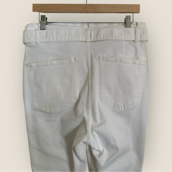 Express White Ankle Cropped Pants - Picture 5 of 12